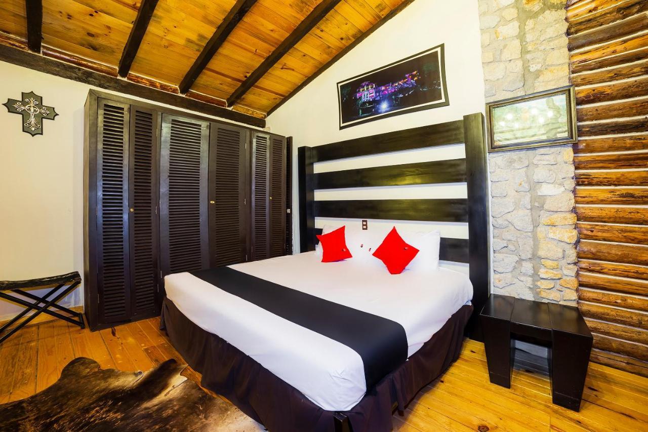 Capital O Cabanas Y Hotel El Rincon Zacatlán 外观 照片